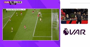 1714232864124024749.gif mun bur 9.gif